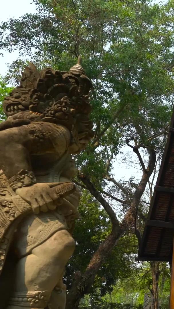 泰国清莱地标黑庙实拍集合视频的预览图