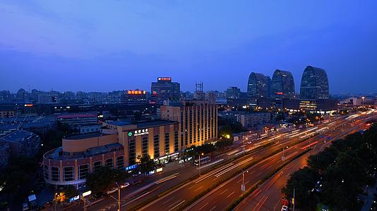 北京西直门桥夜晚延时视频的预览图