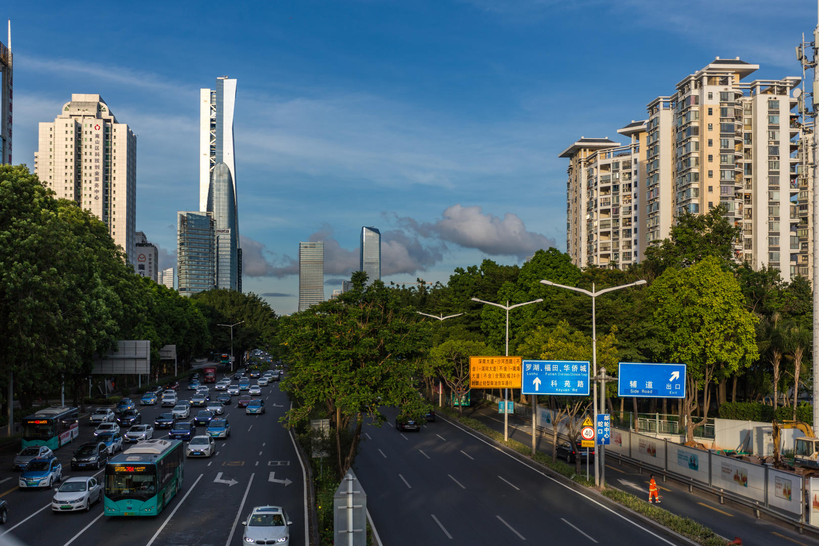 6K高清深圳深南大道城市轨道交通延时视频的预览图