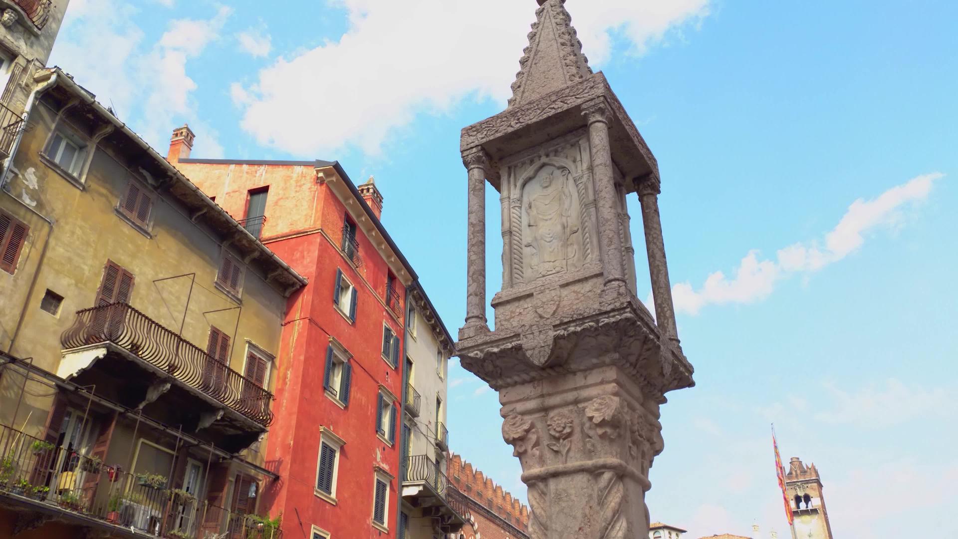 Verona中Piazzadelleerbe的建筑视频的预览图