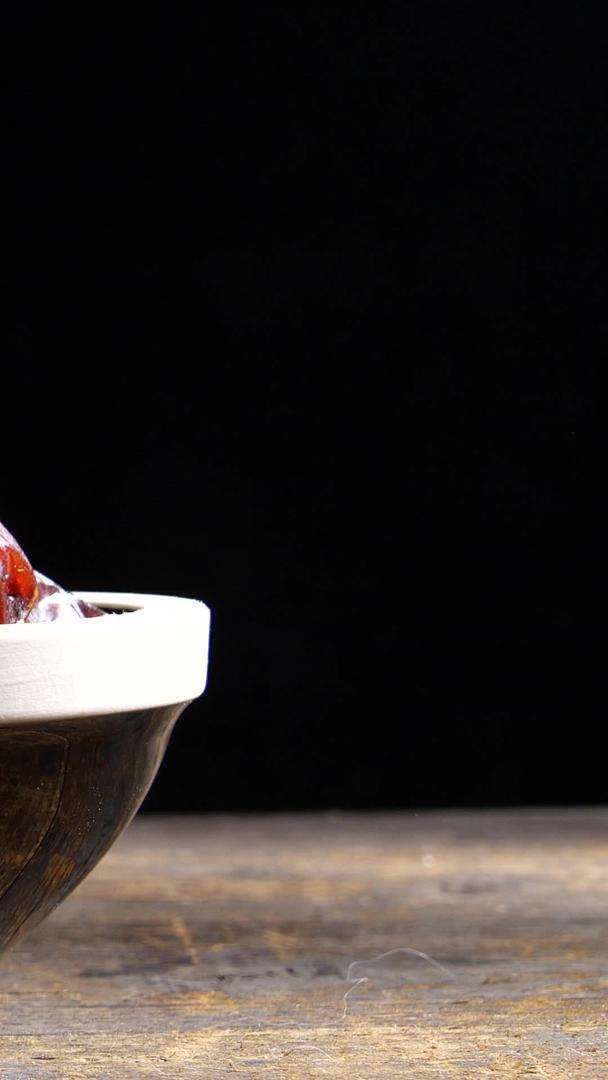枣海枣零食干果美食视频的预览图