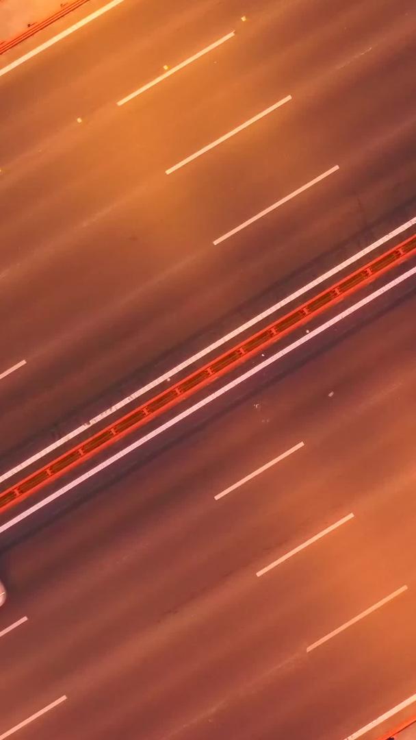 夜间航拍城市桥梁交通出行视频素材视频的预览图