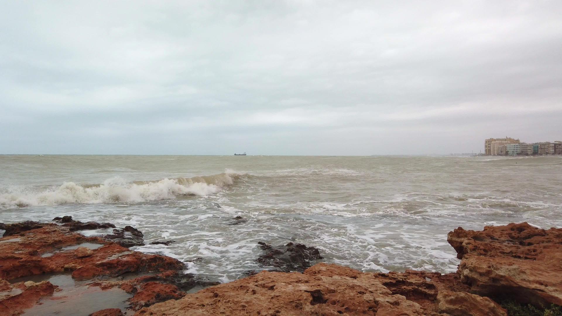 海港海墙44k视频的预览图