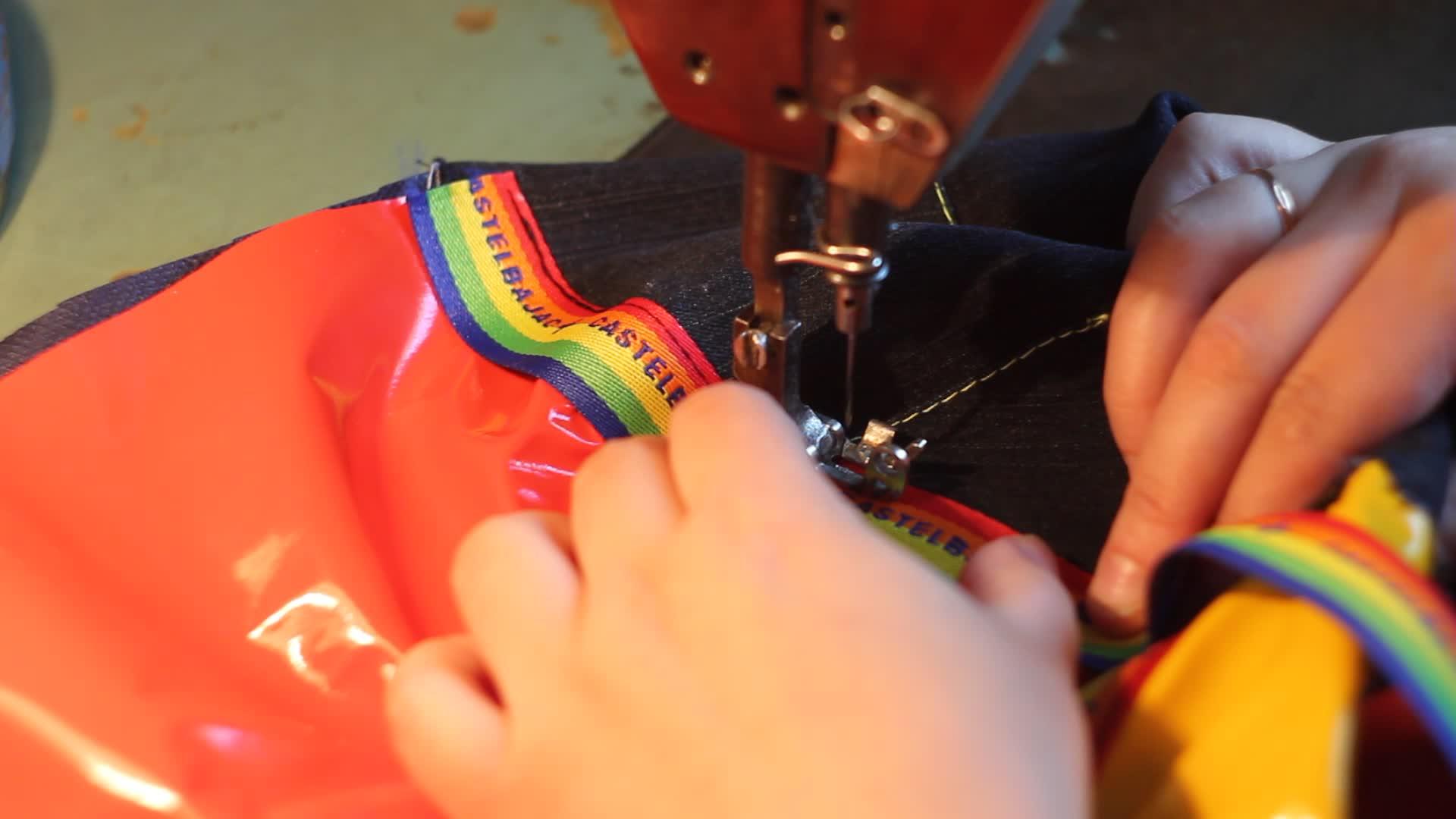 缝纫机视频的预览图