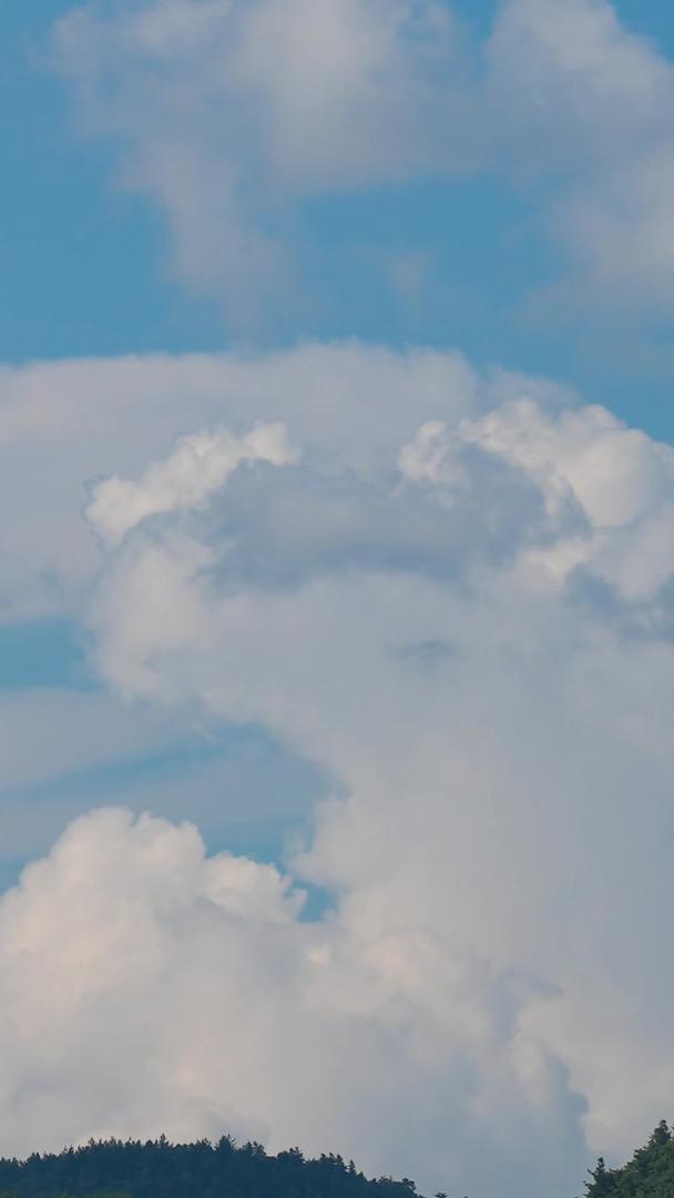 延迟摄影天空蓝天白云棉花糖云自然景观素材视频的预览图