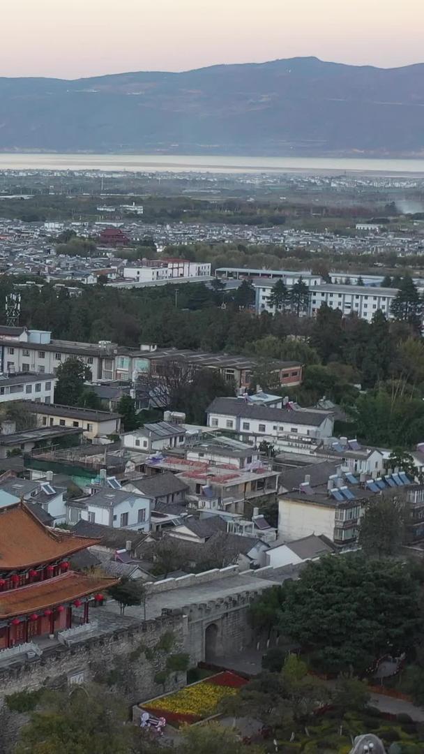 云南大理古城航拍视频视频的预览图