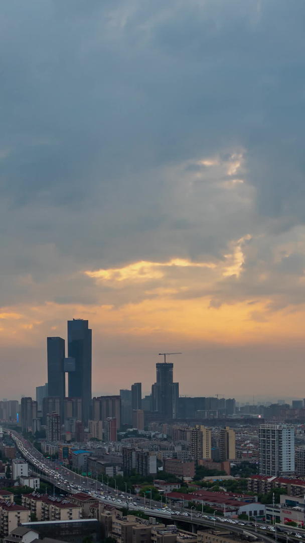 南京城市日落视频的预览图