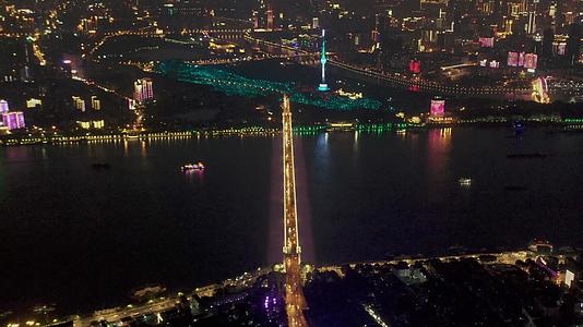 航拍武汉城市灯光秀夜景4K高清视频视频的预览图