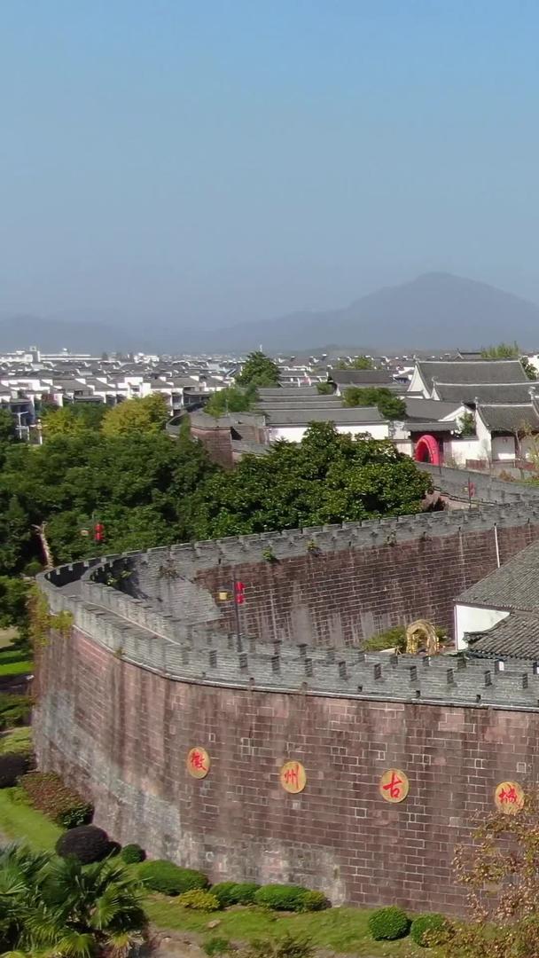航拍安徽著名旅游景点徽州古城视频视频的预览图