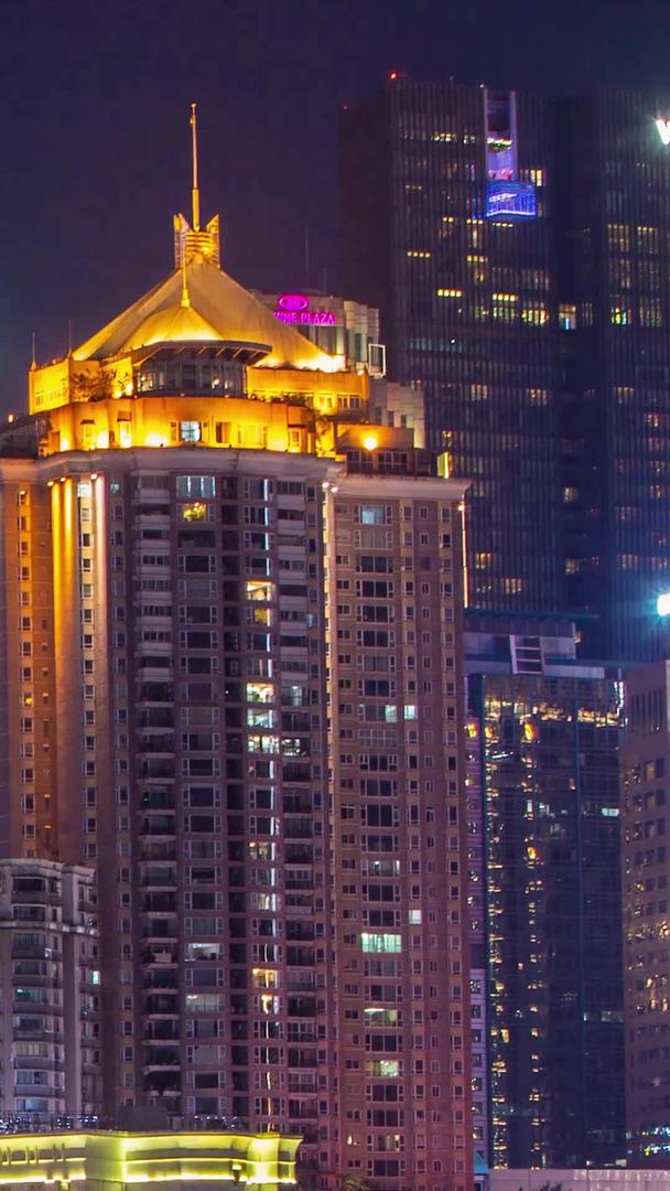 重庆渝中半岛洪崖洞环球金融中心夜景视频的预览图