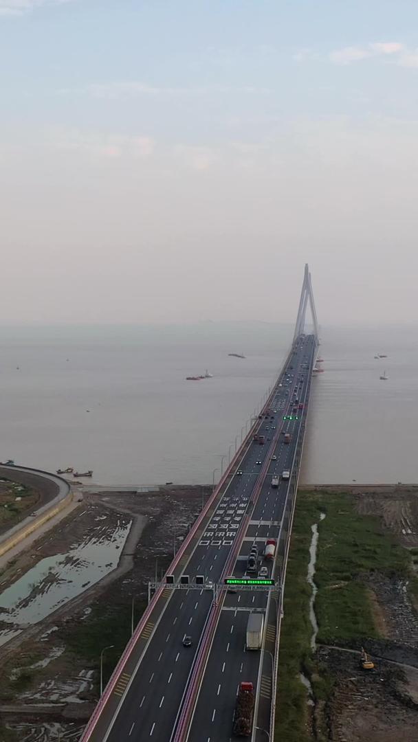 杭州湾跨海大桥航拍视频的预览图