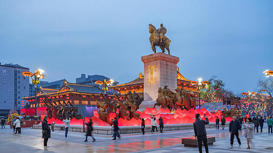 西安大唐不夜城雕塑冬日夜景大范围8k延时视频的预览图