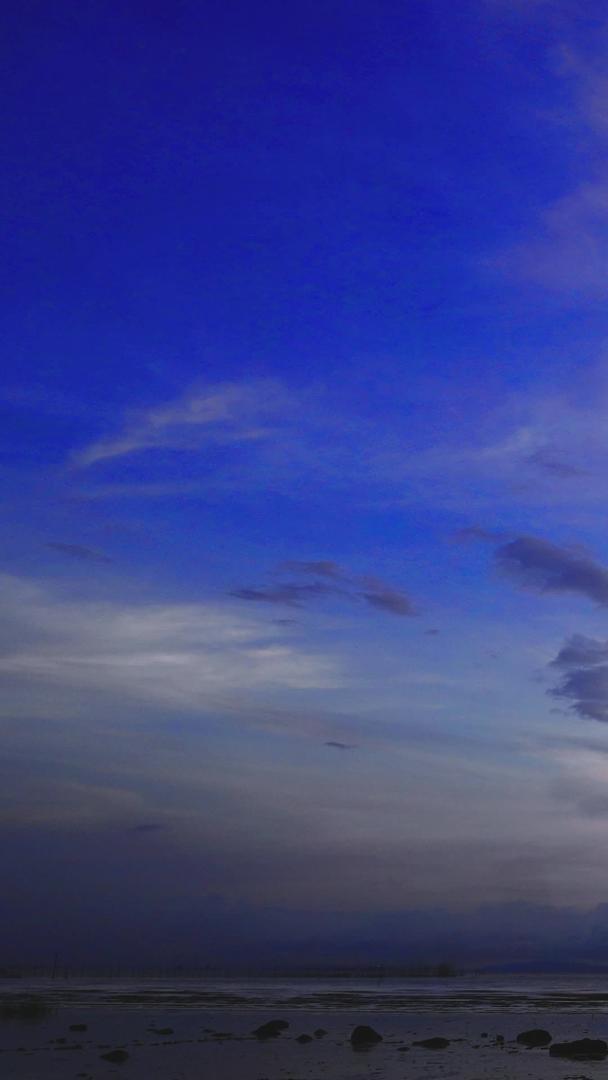 日出彩霞在珠海海边视频的预览图