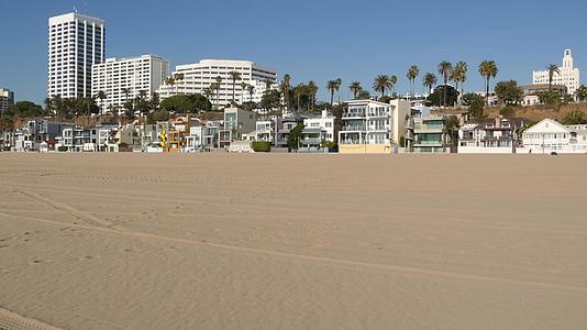 加州夏季海滩视频的预览图