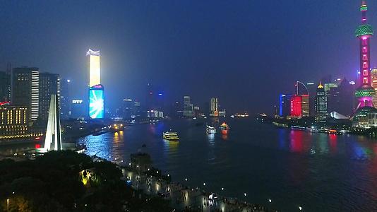 上海黄浦江夜景航拍视频的预览图