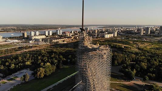 斯大林格勒重建碑传入祖国视频的预览图