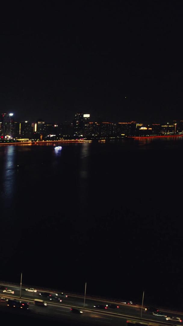 杭州西兴大桥特写环绕两个航拍视频的预览图