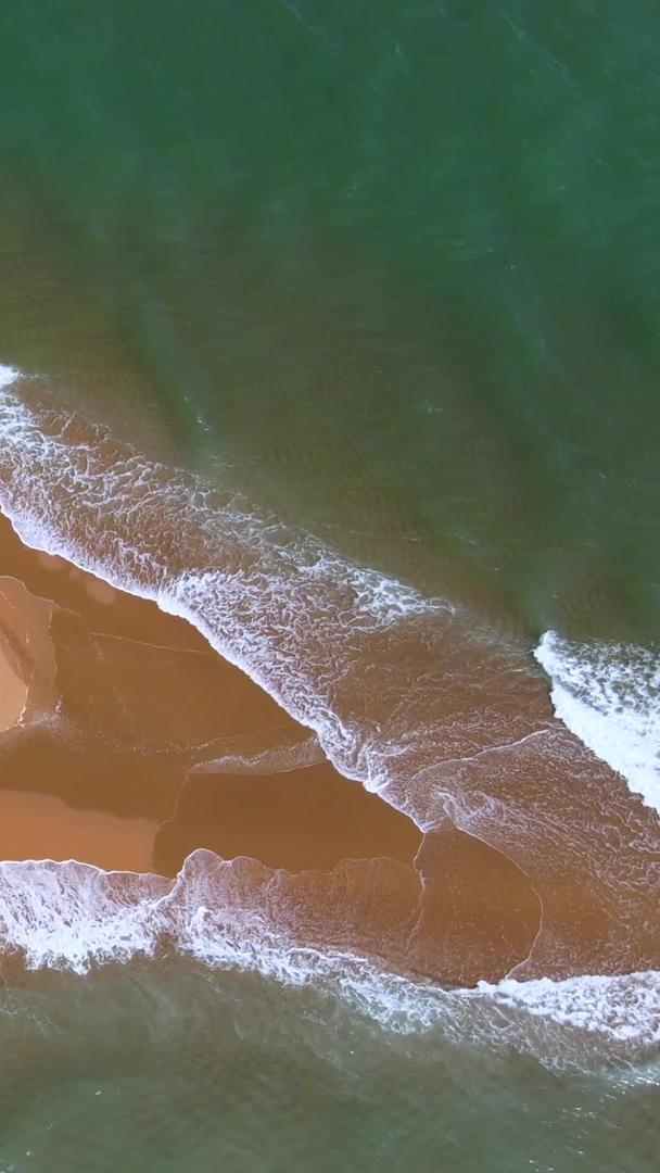 海南琼海博鳌玉带滩地标航拍旋转缓缓上升视频的预览图