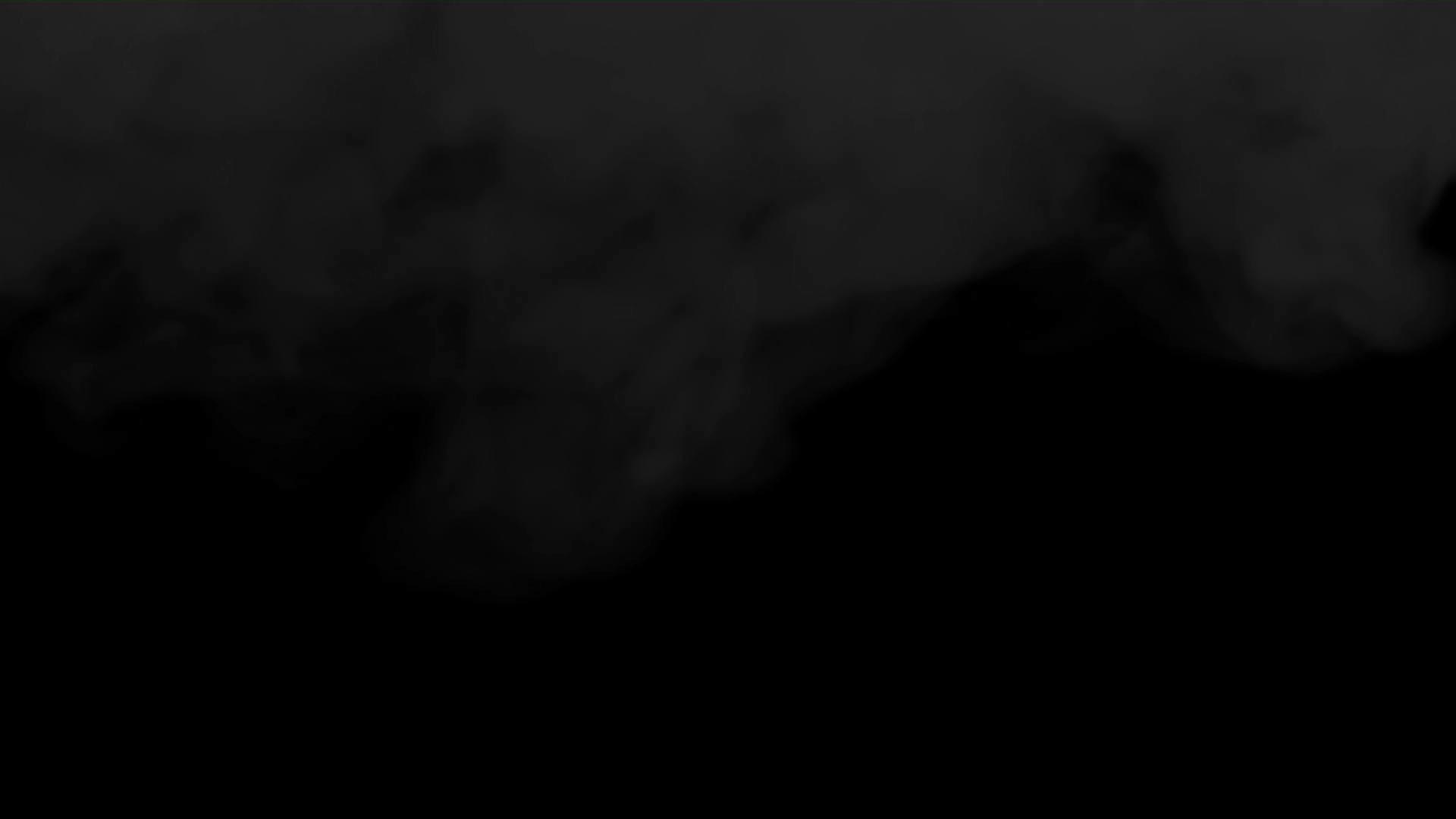 烟云在黑色背景中缓慢漂浮hd视频的预览图
