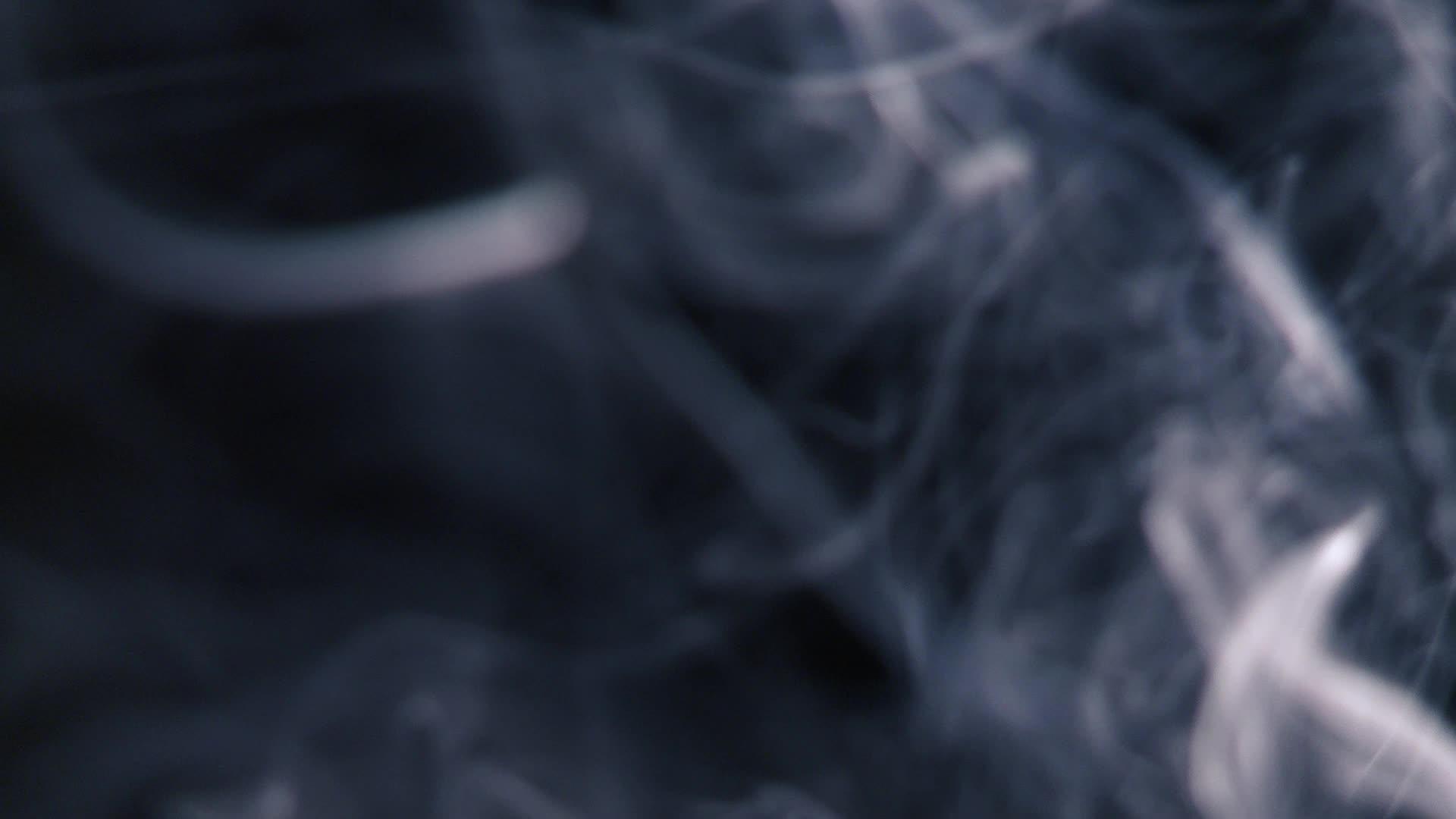 烟雾爆炸视频的预览图