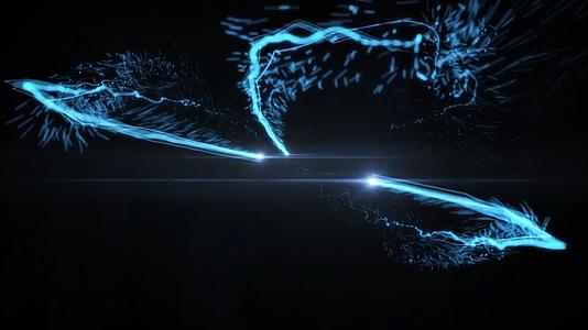 动态蓝色科技感光效拖尾动态透明背景视频元素视频的预览图