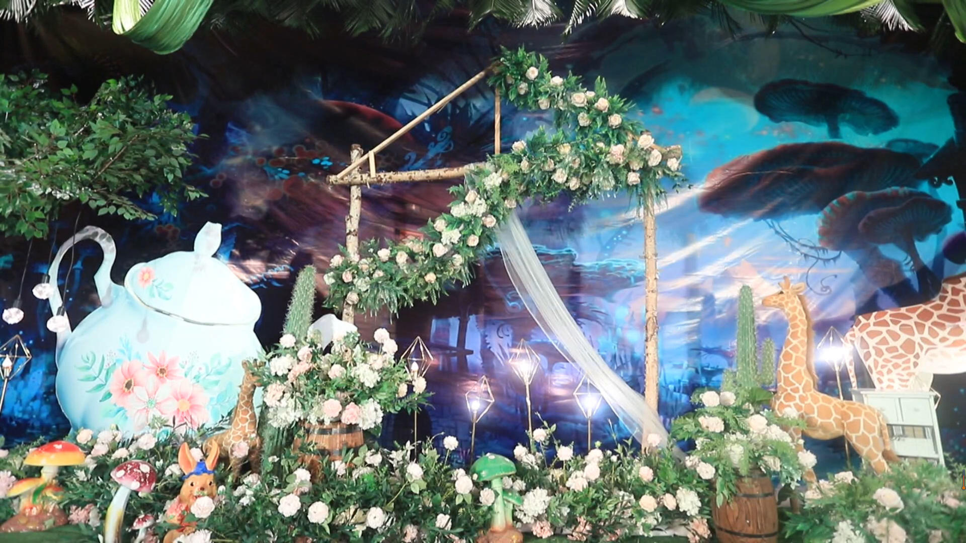 森林系婚礼现场视频的预览图