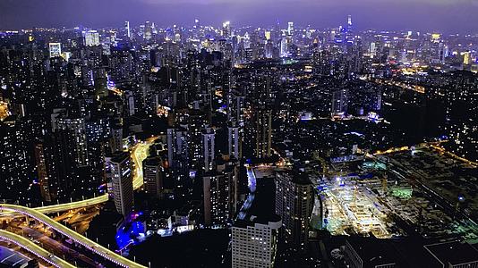 上海浦西夜景4K航拍视频的预览图