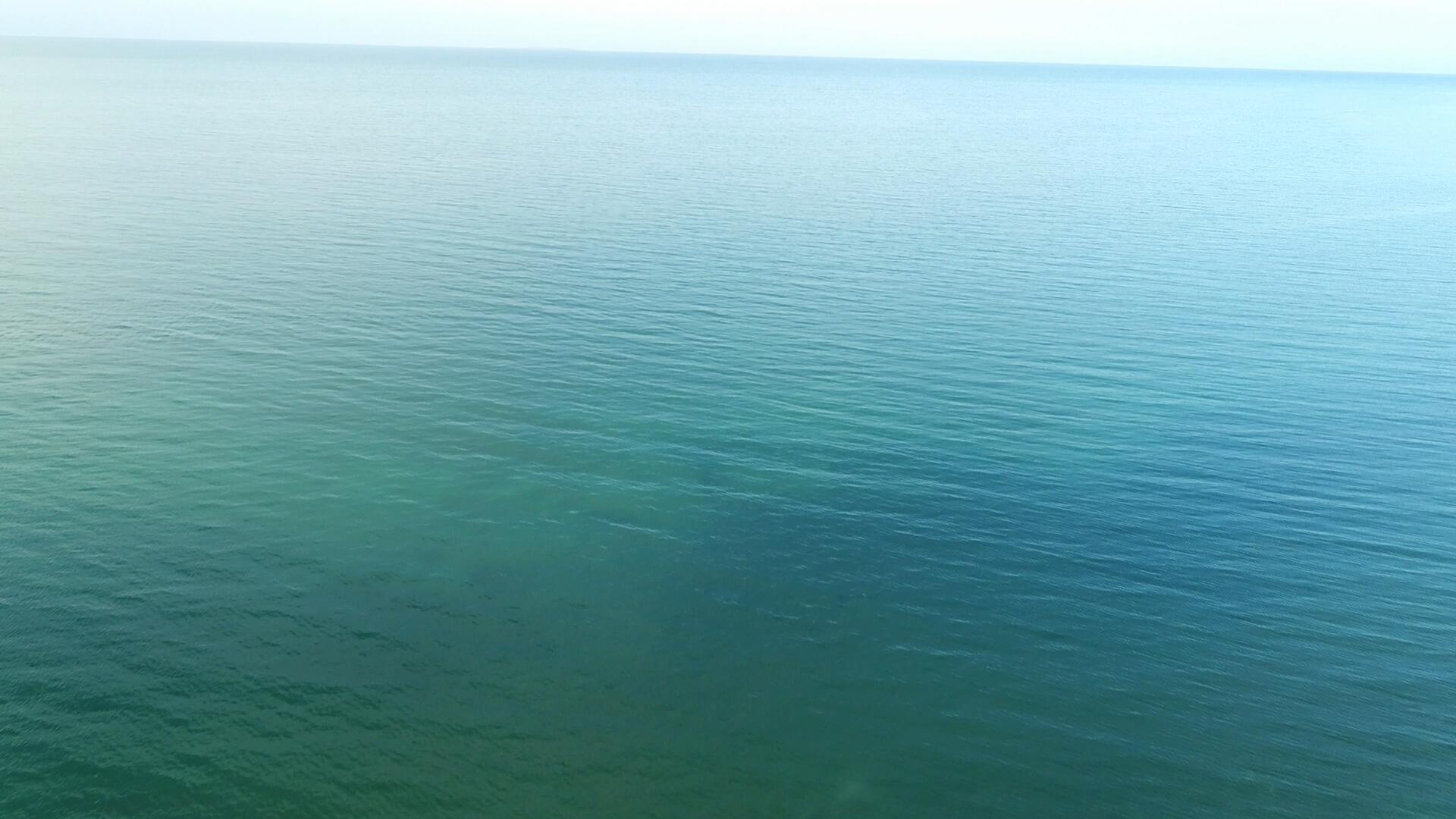 湖泊波纹视频的预览图