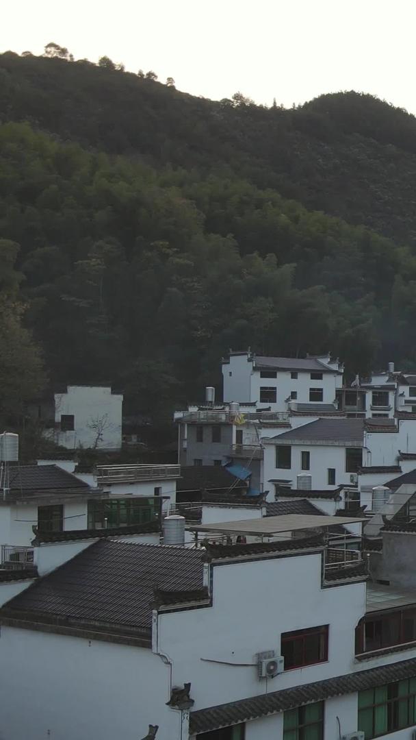 江西婺源徽派建筑村落乡村旅游素材视频的预览图