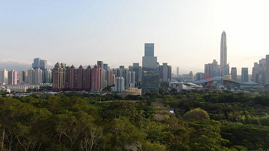 4k航拍深圳福田区清晨城市风貌视频的预览图