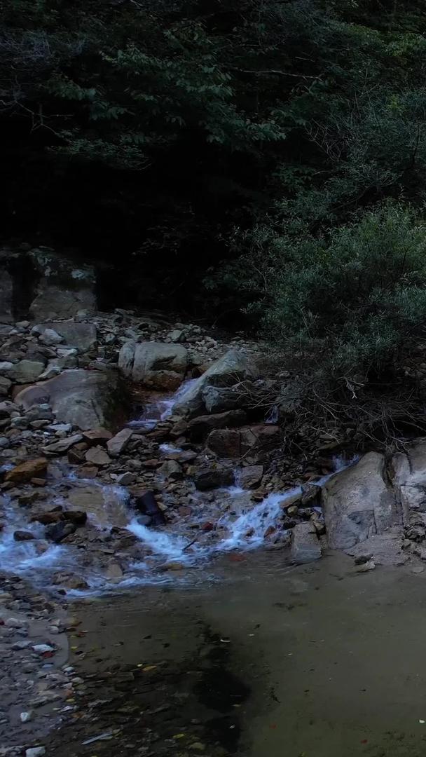 航拍5A安徽天堂寨瀑布群景区情人瀑布视频视频的预览图
