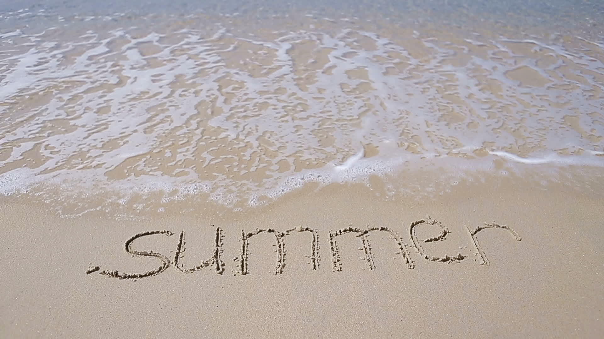 夏天在沙滩上写字视频的预览图