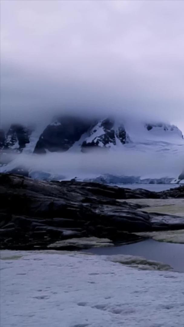 南极大陆的风景视频的预览图