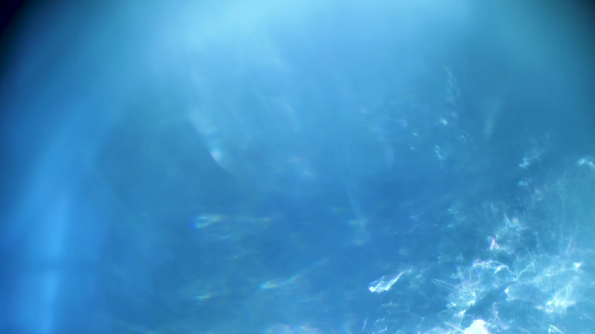 冷蓝光重叠目的抽象效果视频的预览图