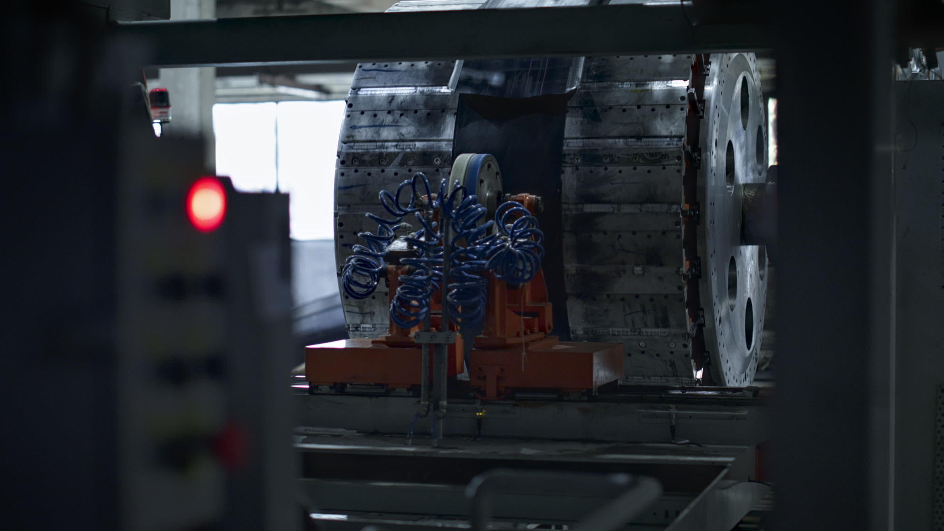 技术工厂机器人轮胎制造工厂工作流程视频的预览图