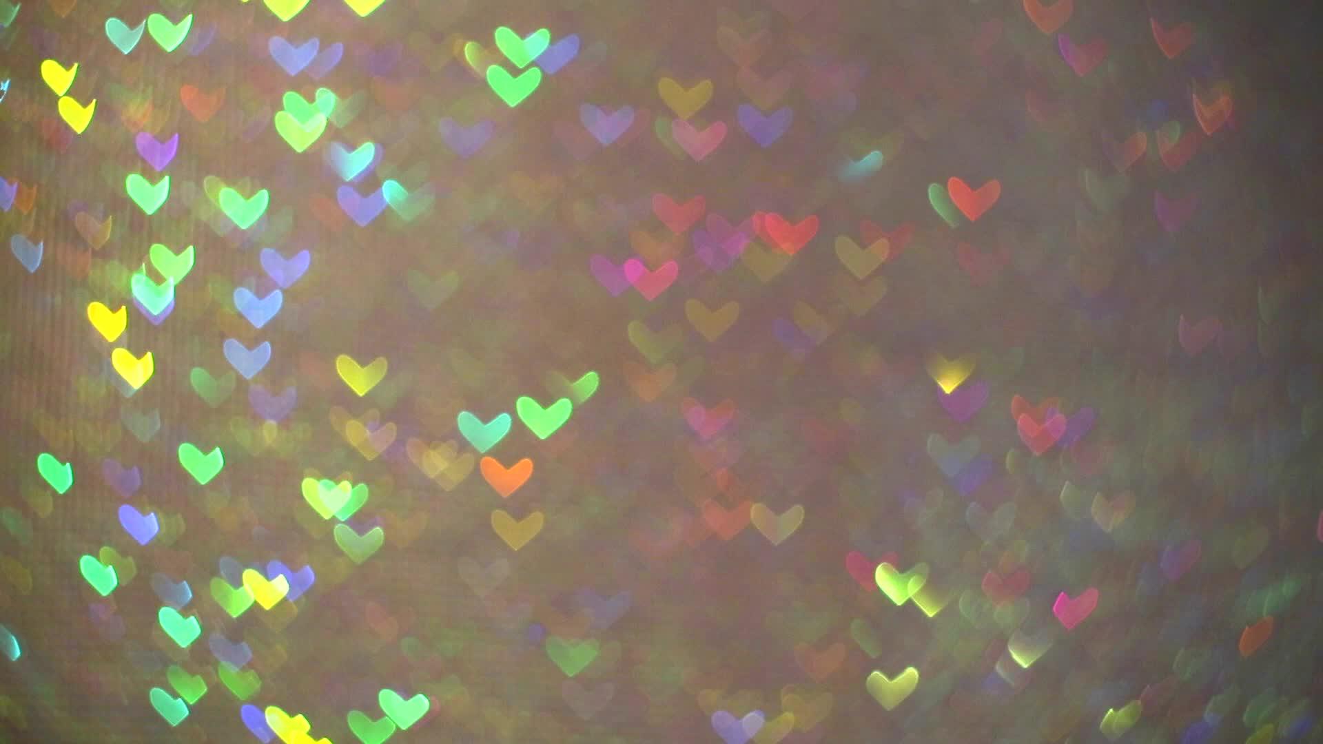 彩虹红心模糊右手眨眼视频的预览图