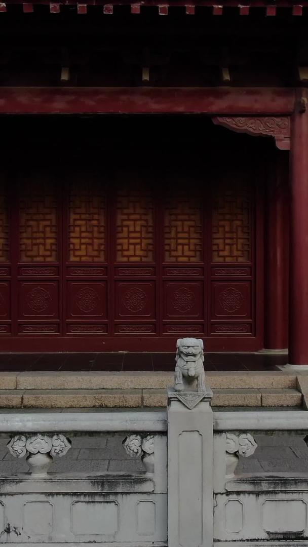 金山寺藏经阁航拍5A景点视频视频的预览图