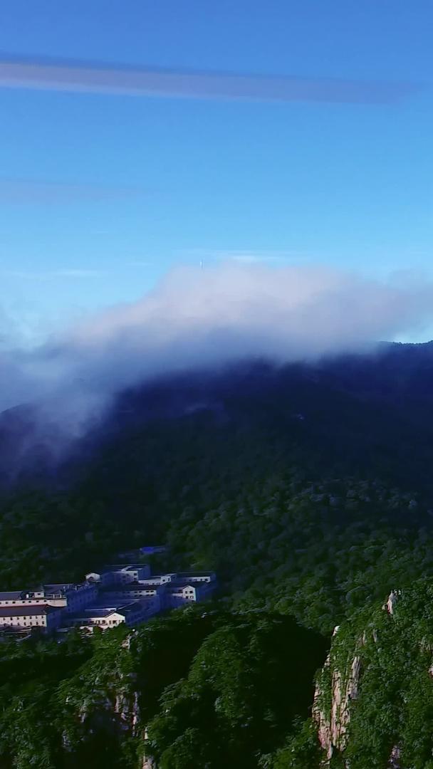 黄山航拍在云上视频的预览图
