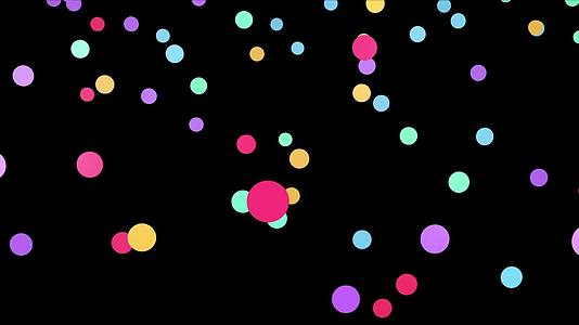 彩色球在黑色背景上的移动图形B视频的预览图
