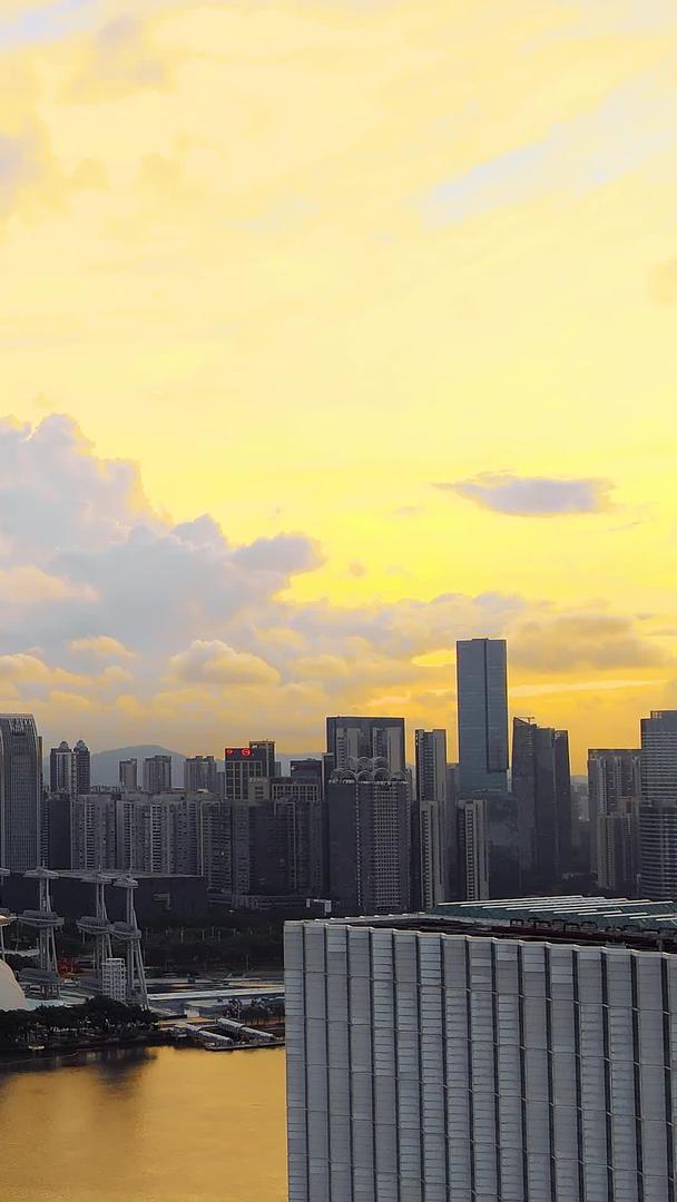 广州CBD城市群黄昏云彩视频的预览图