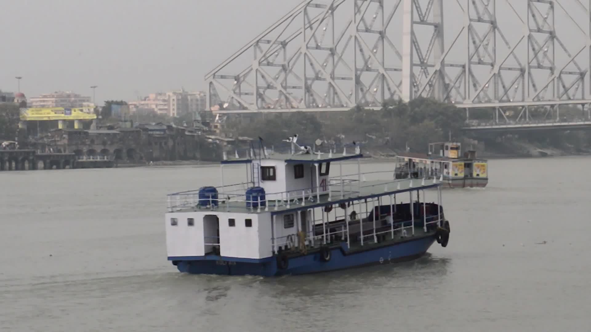 西孟加拉邦航运地面运输公司WBSTC连接加尔各答视频的预览图