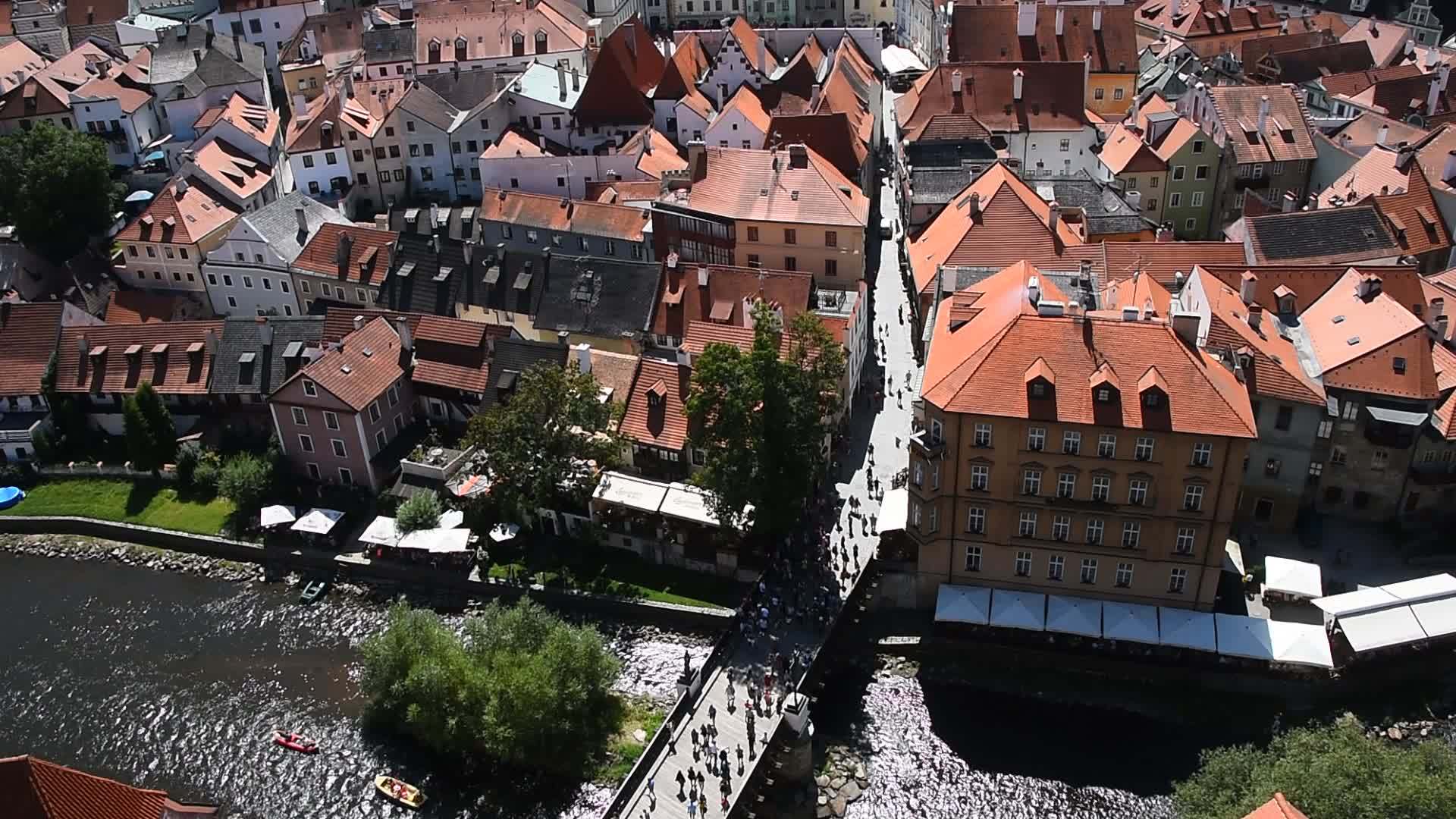 高角空中视图ceskykrumlov捷克视频的预览图