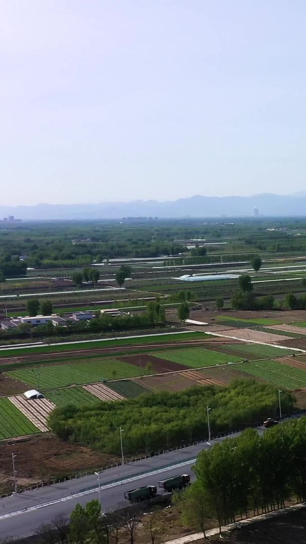 北京京雄高速公路基建航拍视频的预览图