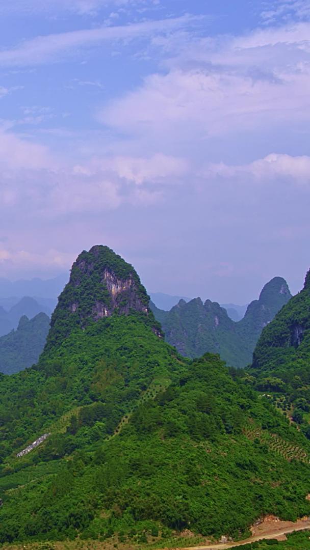 桂林山水天际航拍视频的预览图
