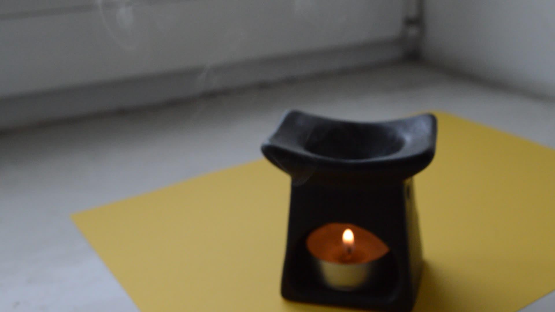 温泉沙龙点燃了芳香疗法蜡烛视频的预览图