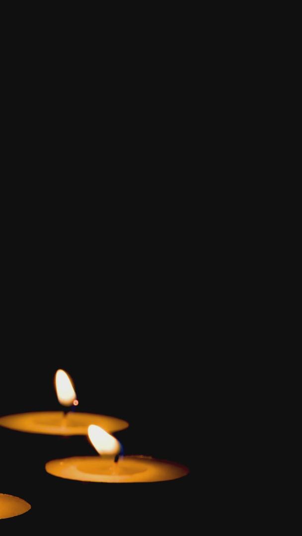 缅怀清明祝福光明的蜡烛视频的预览图