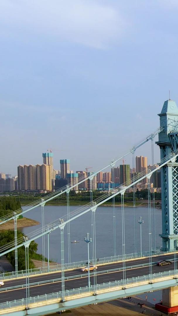 武汉最美蓝桥古田桥航拍视频的预览图