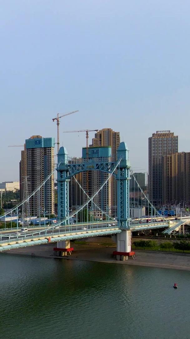 武汉最美蓝桥古田桥航拍视频的预览图