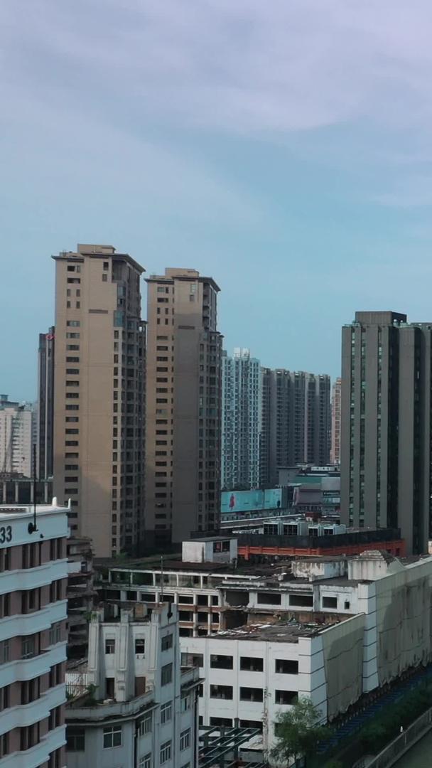 两岸建筑上海苏州河视频的预览图