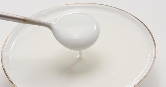黏稠丝滑的酸奶视频的预览图